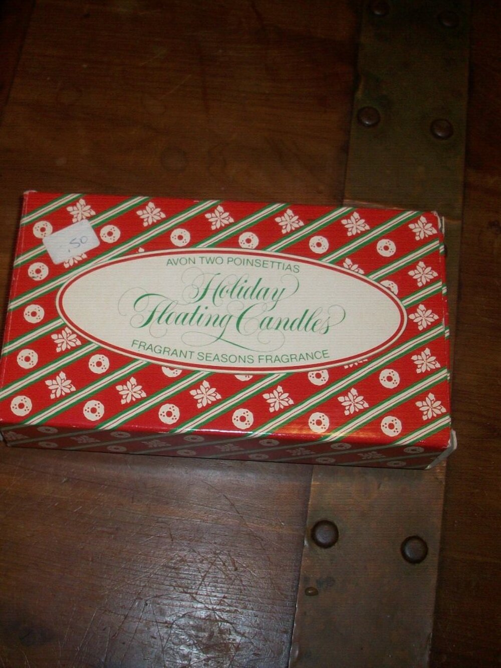 Vintage Avon POINSETTIAS FLOATING Holiday CANDLES Set 2 Fragranced circa 1983